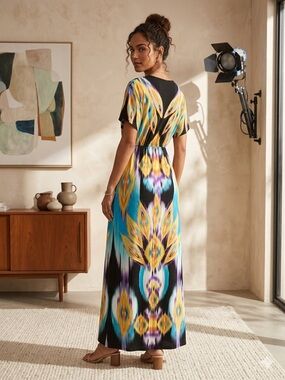 emma & michele maxi dress Emma & Michele maxi dress size M